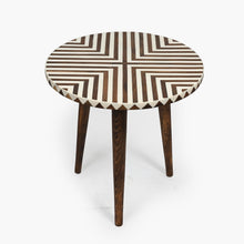 Charger l'image dans la galerie, Brown_Wood_Coffee_Table