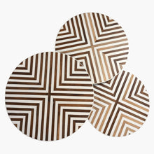 Charger l'image dans la galerie, Brown_Wood_Coffee_Table