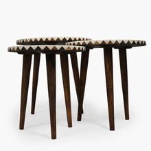 Charger l'image dans la galerie, Brown_Wood_Coffee_Table