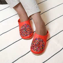 Charger l'image dans la galerie, Babouche décorée pour femme - Confort élégant