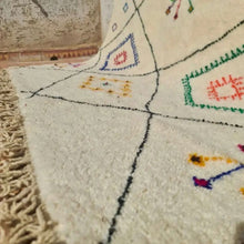 Charger l'image dans la galerie, Tapis berbère marocain en laine fait main - Jardin d'émeraude