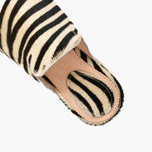 Load image into Gallery viewer, Furry_belgha