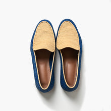 Load image into Gallery viewer, Handcrafted Beige and Blue Natural Raffia Slippers