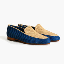 Load image into Gallery viewer, Handcrafted Beige and Blue Natural Raffia Slippers