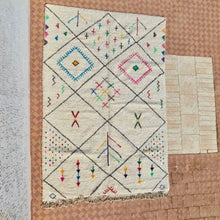 Load image into Gallery viewer, Handmade Moroccan Berber Wool Rug - Mosaic of Sands