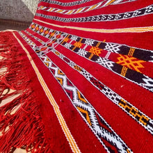 Load image into Gallery viewer, Handmade Moroccan Berber Wool Rug - Red Passion
