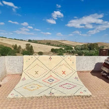 Charger l'image dans la galerie, Tapis berbère marocain en laine fait main - Reflets d'étoiles