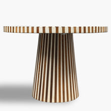 Load image into Gallery viewer, brown_wood_table