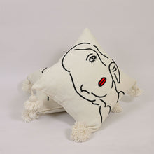 Charger l'image dans la galerie, Coussin marocain pour femme - Brodé à la main