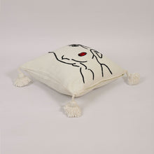 Charger l'image dans la galerie, Coussin marocain pour femme - Brodé à la main