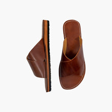 Carica l'immagine nel visualizzatore di Gallery, Sandali da uomo fatti a mano in pelle marrone con fasce incrociate