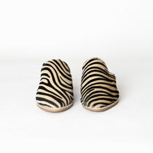Load image into Gallery viewer, Handmade Women’s Moroccan Pony Hair Mule Slippers