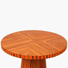 Charger l'image dans la galerie, moroccan_wood_table