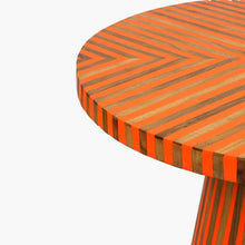 Charger l'image dans la galerie, moroccan_wood_table