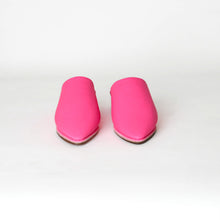 Carica l'immagine nel visualizzatore di Gallery, Pantofole artigianali da donna marocchine Belgha – Ballerine a punta in pelle