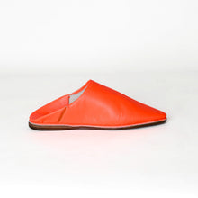 Carica l'immagine nel visualizzatore di Gallery, Pantofole artigianali da donna marocchine Belgha – Ballerine a punta in pelle