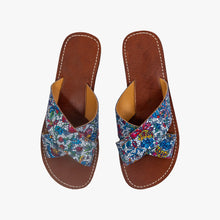 Load image into Gallery viewer, Moroccan Floral Leather Crisscross Sandals
