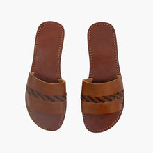 Charger l&#39;image dans la galerie, Handmade Brown Leather Braided Open-Toe Summer Slide Sandals
