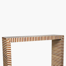 Cargar imagen en el visor de la galería, brown_and_white_console_table
