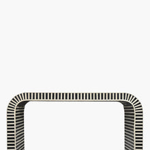 Charger l&#39;image dans la galerie, artistic_simple_console_table
