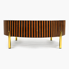 Charger l&#39;image dans la galerie, black_wood_table_with_gold_legs
