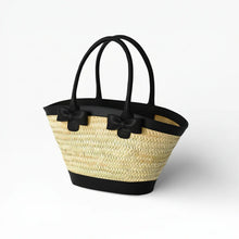 Carica l'immagine nel visualizzatore di Gallery, Elegant Handcrafted Palm Leaf Tote Bag for Women with Eco-Leather Trim
