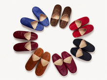 Charger l'image dans la galerie, Moroccan Leather Babouche Slippers for Women, Sheepskin Leather Mules, Naturally Tanned Leather Babouche - 6 Colors
