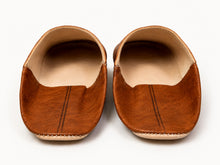 Charger l'image dans la galerie, Moroccan Leather Babouche Slippers for Women, Sheepskin Leather Mules, Naturally Tanned Leather Babouche - 6 Colors
