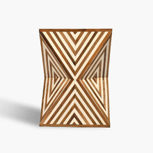 Charger l&#39;image dans la galerie, square_brown_mini_table
