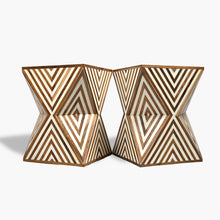 Charger l&#39;image dans la galerie, square_brown_mini_table
