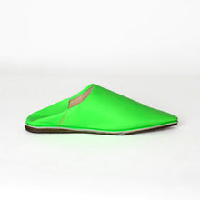 Carica l'immagine nel visualizzatore di Gallery, Pantofole artigianali da donna marocchine Belgha – Ballerine a punta in pelle
